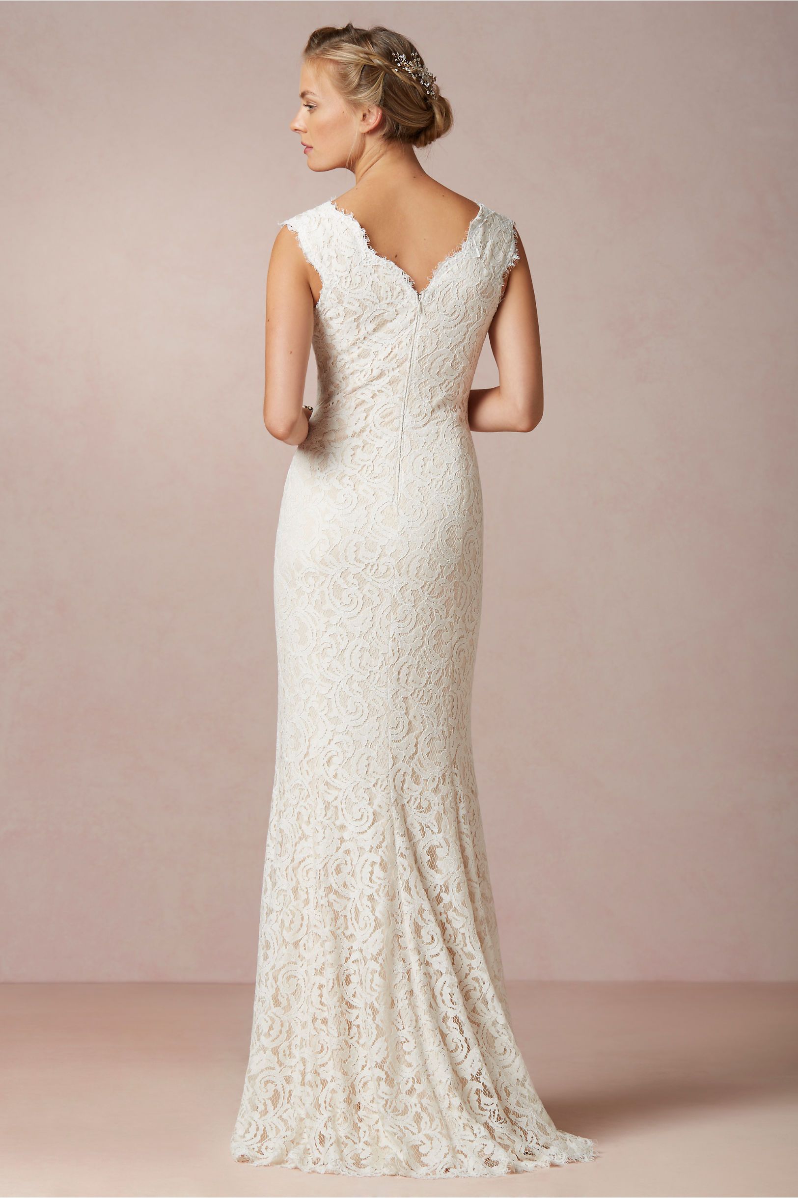 Simple Sheath Wedding Dress on the Beach