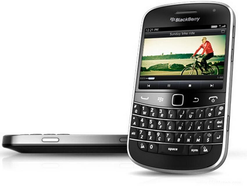 Ursprüngliche Blackberry 9900 AZERTY QWERTY-Tastatur 2,8 Zoll WiFi GPS 5.0MP Refurbished-Handy