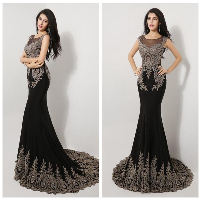 Mermaid Style Indian Wedding Dresses 3