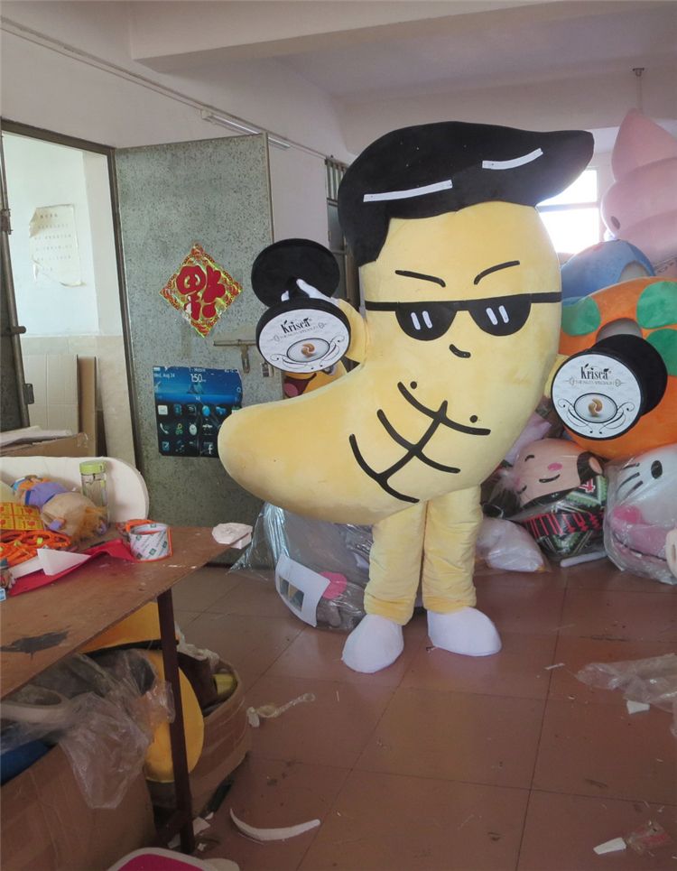 Wholesale Nut Mascot Clothing Cashew Nuts Cartoon Clothing Black Head Yellow Body Cashew Nut