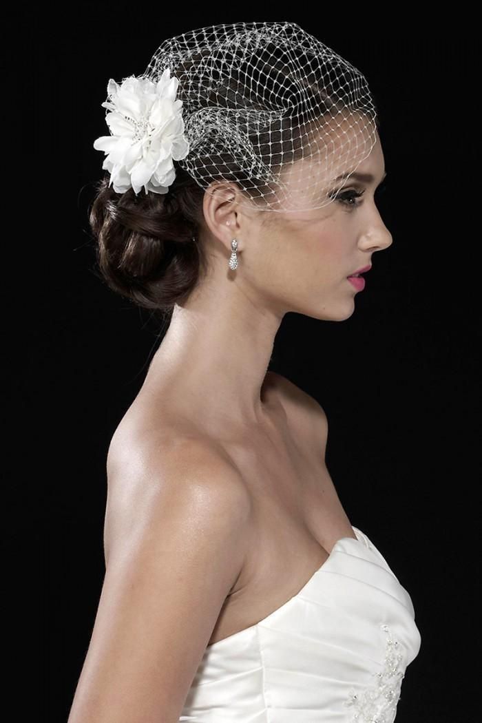 Wedding Veils Handmade Vintage White Flower Bridal Veil Beaded Birdcage