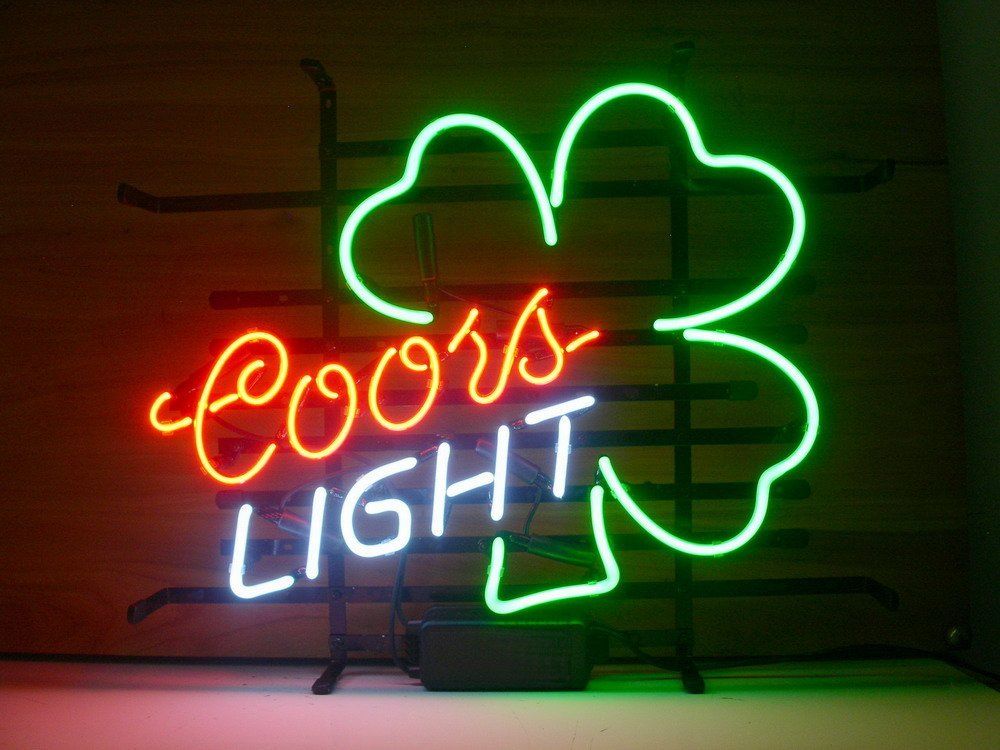 2019 New Coors Light Shamrock Light Neon Beer Sign Bar