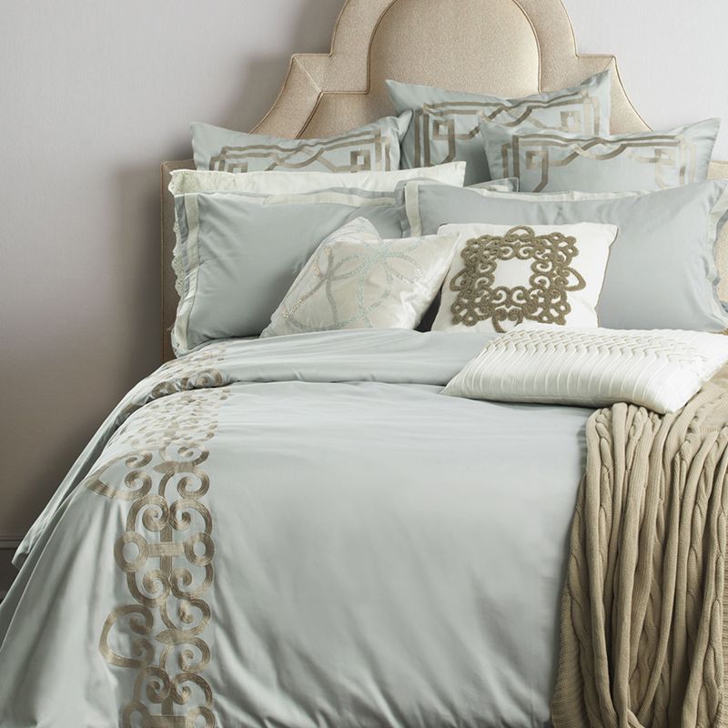 Whole Adream Lluxury Brand100 Sateen Cotton Bedding Set Euro Whole Adream Lluxury Brand100 Sateen Cotton Bedding Set Euro Embroidered Duvet Cover Home Textiles Queen King Bed Green Comforter Sets