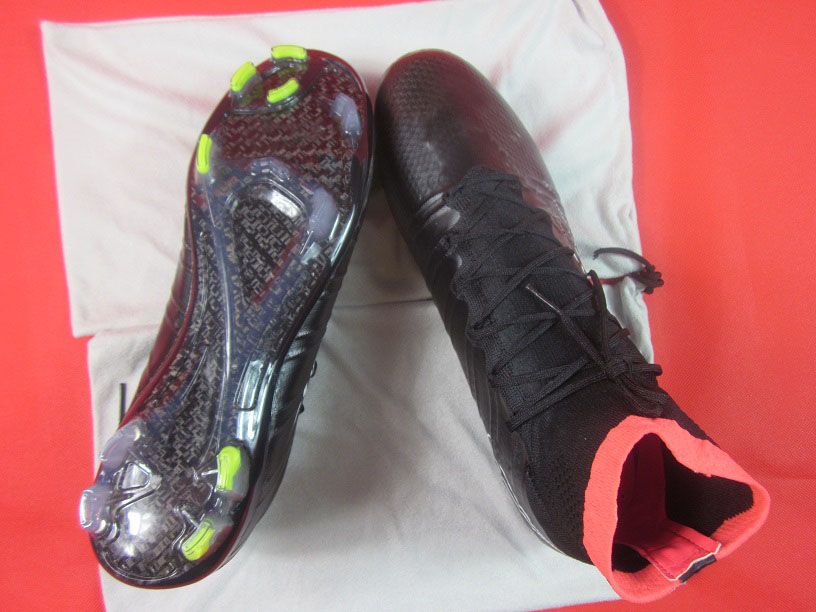 Wholesale Best Quality BRAND Super Light Cristiano Ronaldo CR7 High Cut Soccer Football Boots 