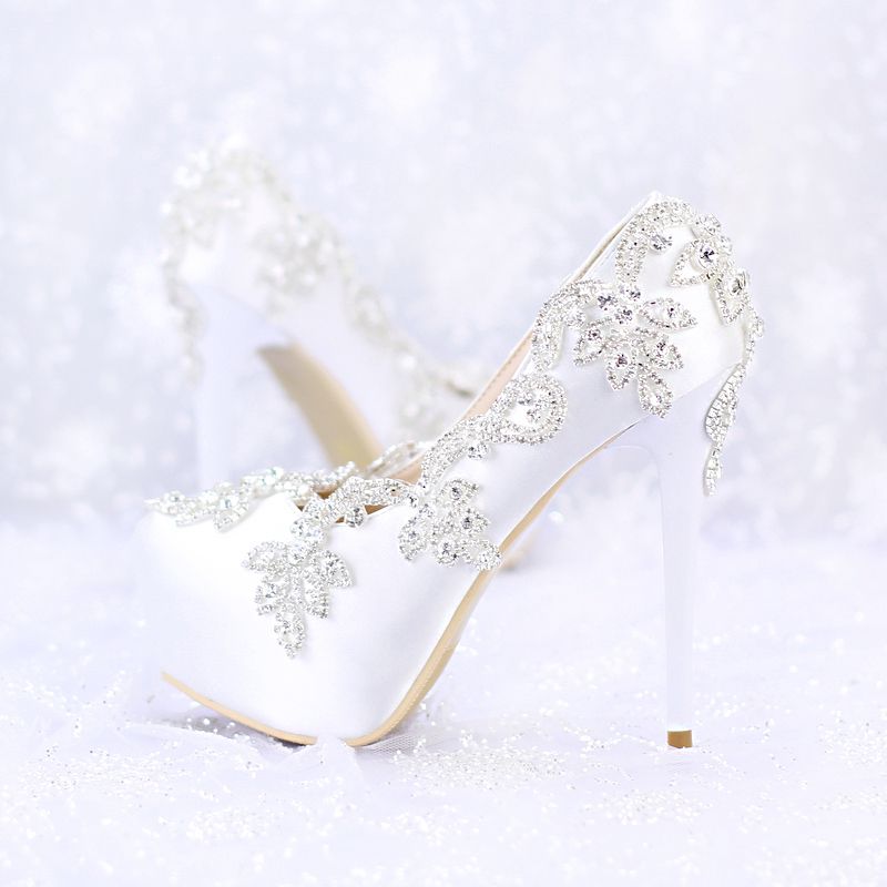 wedding shoes with diamonds