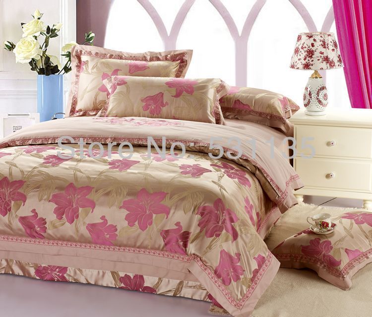 Whole Pink Flowers Gold Bedding Sets Luxury Bed Duvet Quilt Whole Pink Flowers Gold Bedding Sets Luxury Bed Duvet Quilt Cover For King Queen Size Silk Satin Jacquard Cotton Bedcover Sheets Oil