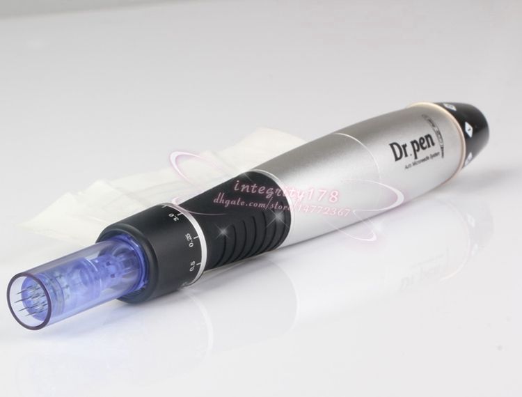 닥터 펜 Derma 펜 자동 Microneedle 체계 조정 가능한 바늘 길이 0.25mm-3.0mm 전기 Derma 우표 자동 마이크로 니들 롤러 / DHL