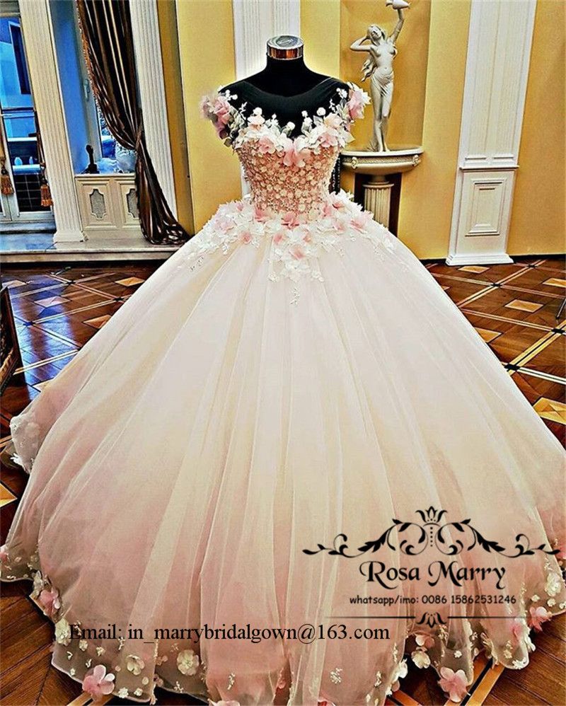 vestido de 15 anos com flores