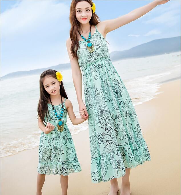 mom and daughter matching beach dresses