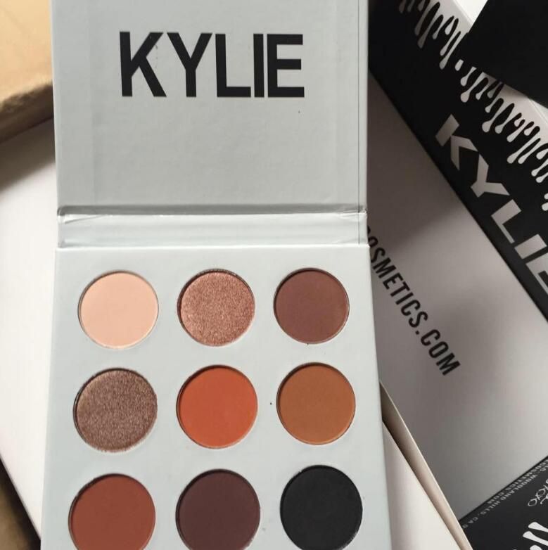 Набор теней kylie birthday edition Набор теней kylie birthday edition