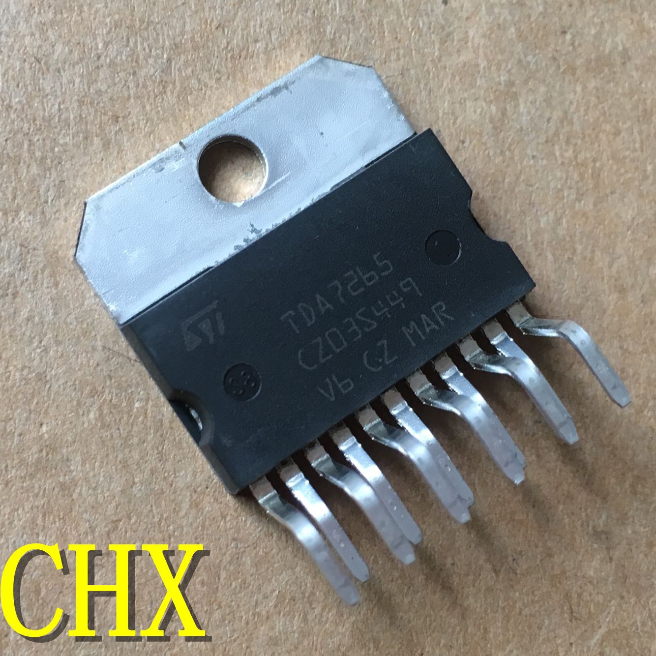 5/PCS New And Original MR4500 NE555P NE555N NE555 TDA7265 R2S30208SP ...