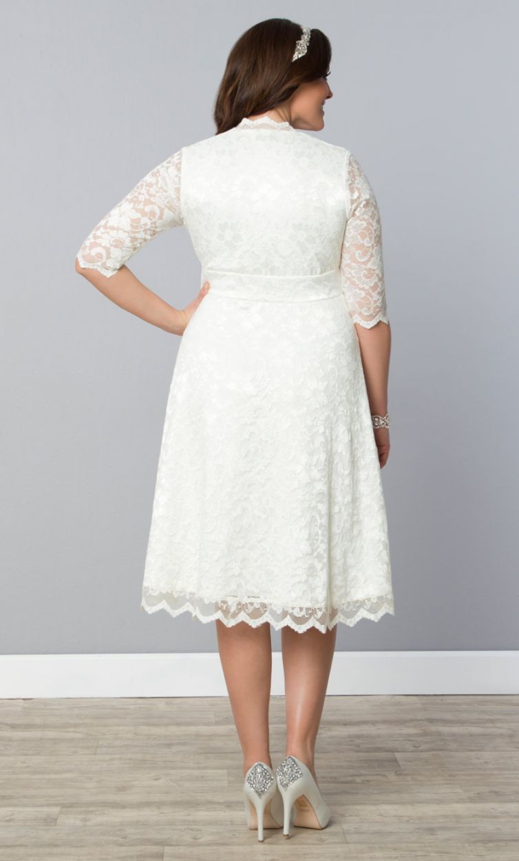 DiscountCheap Plus Size Lace Wedding Dresses With Half Sleeves V Neck A ...