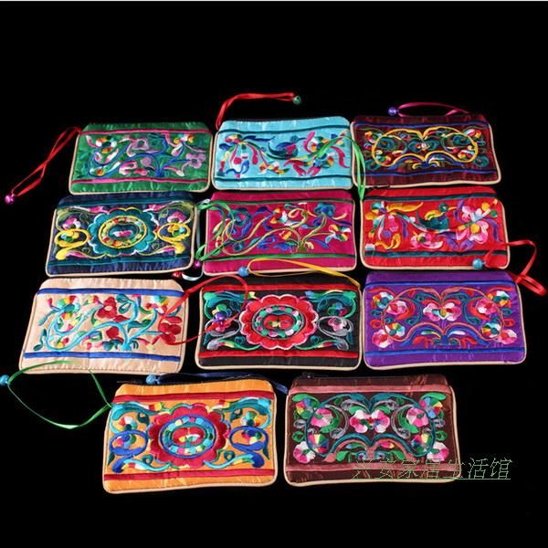 Bonito étnicas bordado sacos zip pequeno sino Jóias Bolsa Gift Bags Decoratiing China tecido de cetim Coin Purse Cartão de Crédito Bag titular caso