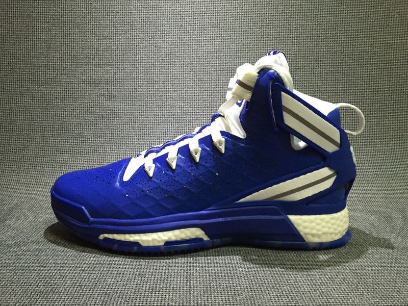 d rose blue shoes