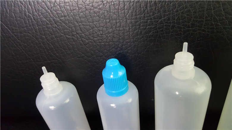 60ml 100 ml jus de vape bouteilles vides Bouton d'aiguille en plastique PE translucide LDPE LDPE PROIME COLORME PET DE PET NOIR POUR E LIQUIES HUILE DHL