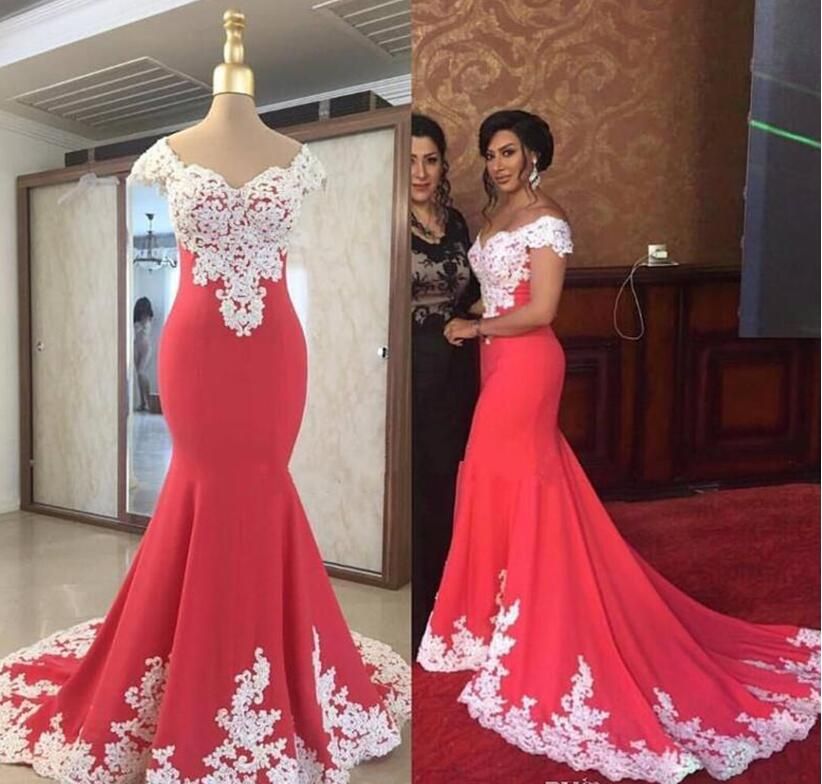 Junoesque Mermaid Evening Gown White Lace V Neck Prom Dresses ...