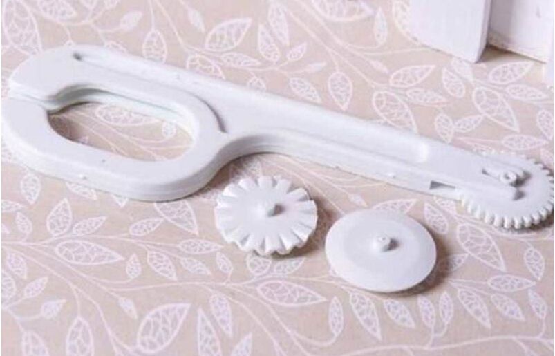 2020 With Package New Fondant Embosser Cutter Cake Icing Decorating 3