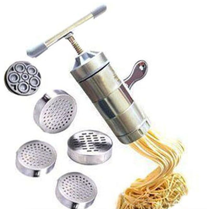 noodle cutter