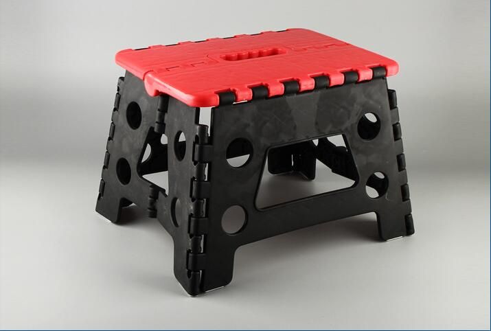 Sgabello Pieghevole : Acquista sgabello pieghevole di plastica giallo blu 6 tipo di