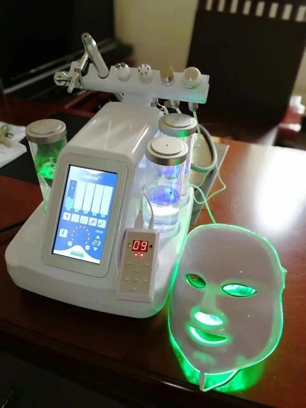 7 в 1 Очистка лицензионного оборудования для лица Кислогенная терапия Микротоковое лицо для лица