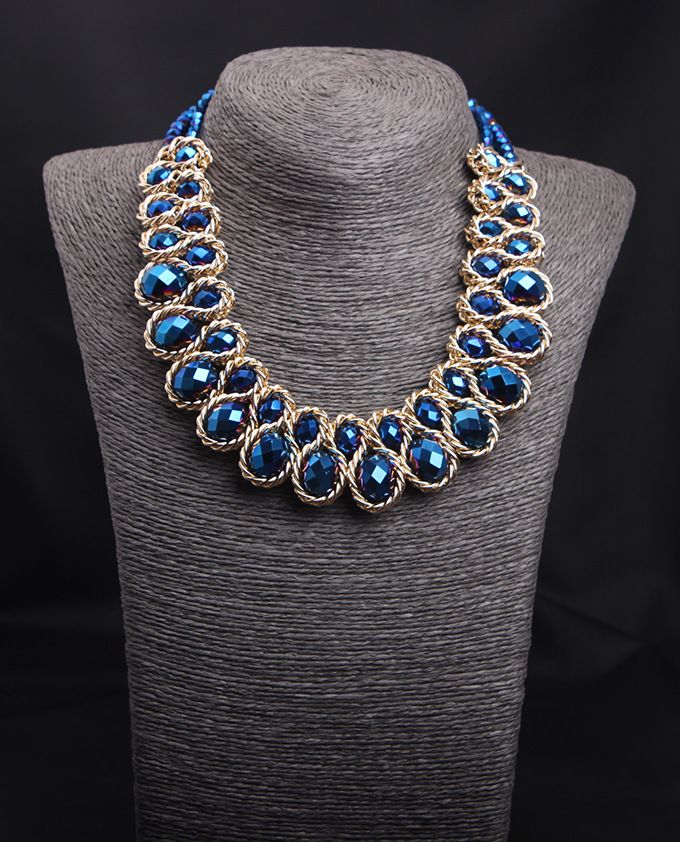 blue choker necklace