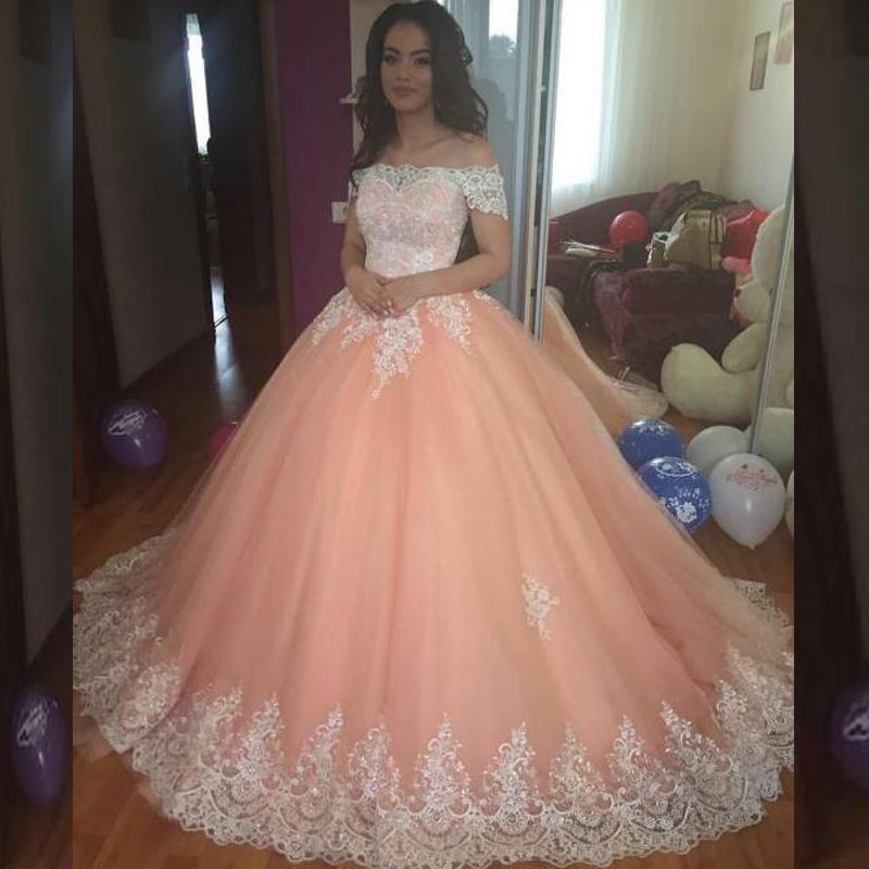 2019 Puffy Lace Ball Gown Wedding  Dresses  Appliques Peach  