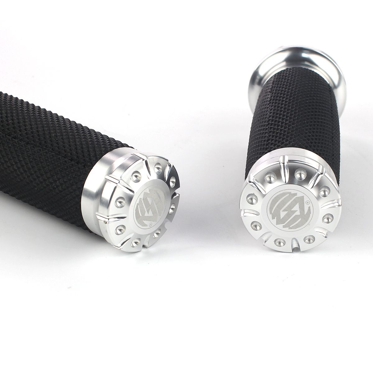 2020 Chrome 1 CNC Handle Bar Hand Grips For Harley Sportster Touring