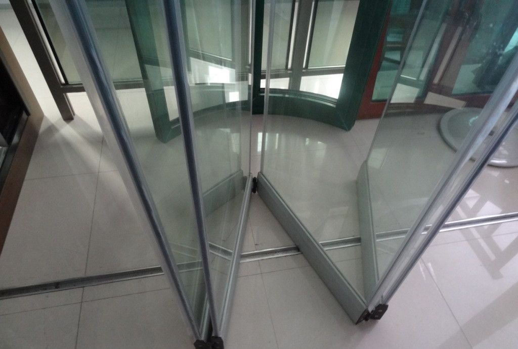 2018 Frameless Sliding Folding Glass Door From Ruifeng168, $231.61 ... 2018 Frameless Sliding Folding Glass Door From Ruifeng168, $231.61 ...
