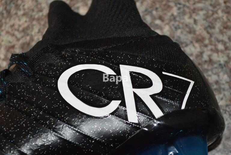 Compra 2016 Mejor Descuento CR7, Nuevas Botas 2016 Nuevas Ronaldo Botas  Negras, Botas De Fútbol, \u200b\u200bfútbol Calas, Hombres Zapatos De Fútbol  Zapatillas 39 45 Barato | Entrega Rápida Y Calidad | Es.Dhgate