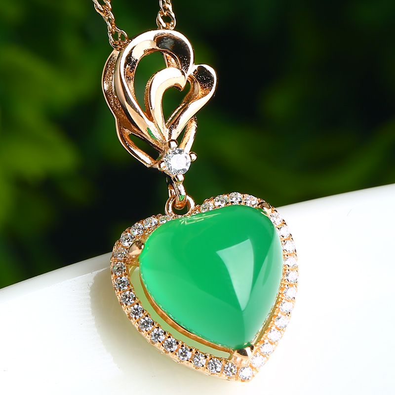 Resultado de imagen para jade jewelry