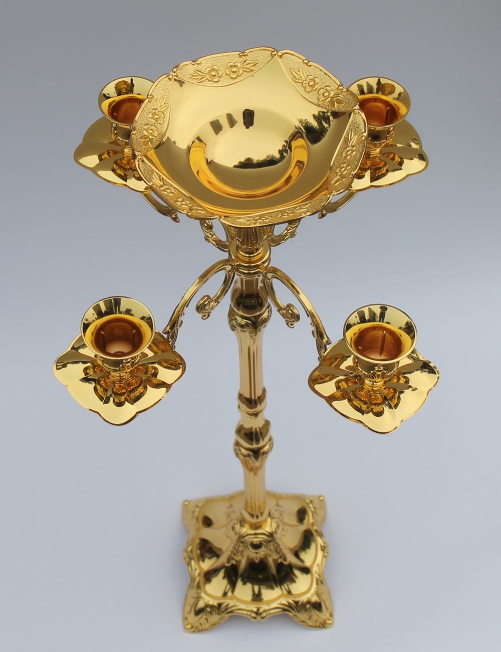 Hot Selling 65cm Gold Finish Candelabra With Flower Bowl,5 Arms Weddings Event Candle Holder