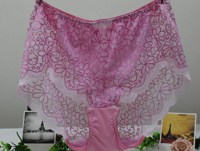 mujeres con calzones grandes