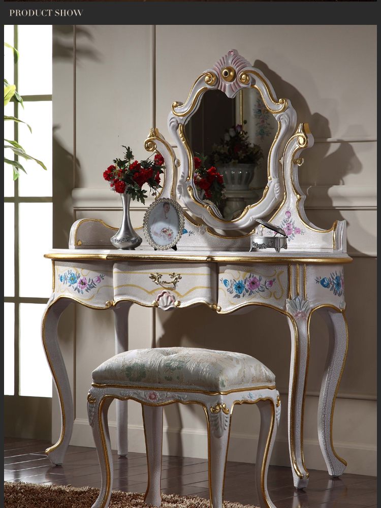 Eski Ceviz Konsoldan Sik Bir Eskitme Konsola Sule Hanimin Donusumu Ev Gezmesi Mobilya Boyama Mobilya Ev Duzenleme