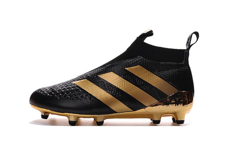 slip on soccer cleats