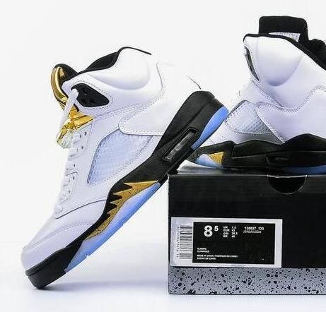 white black and gold 5s