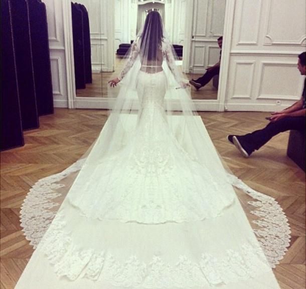 Kim Kardashian Lace Cathedral Wedding Veil Wedding 