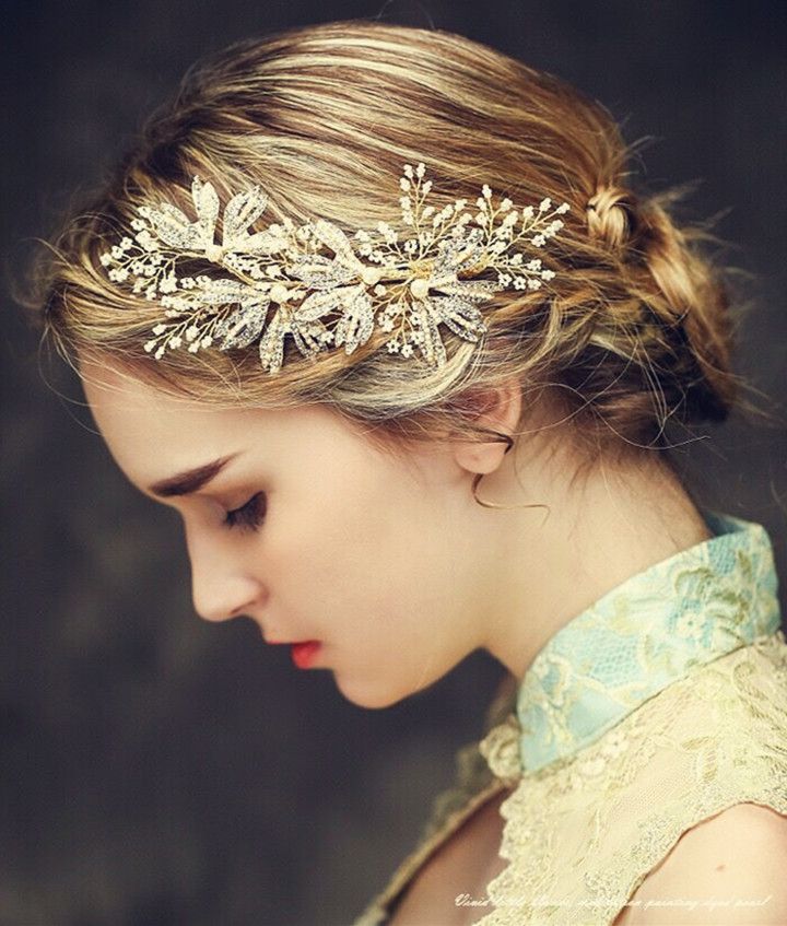 Image of wedding hair jewelry