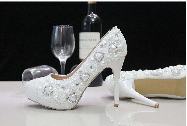 Cheap White Wedding Shoes With Heart Shape Style Pearl Cheap White Wedding Shoes With Heart Shape Style Pearl