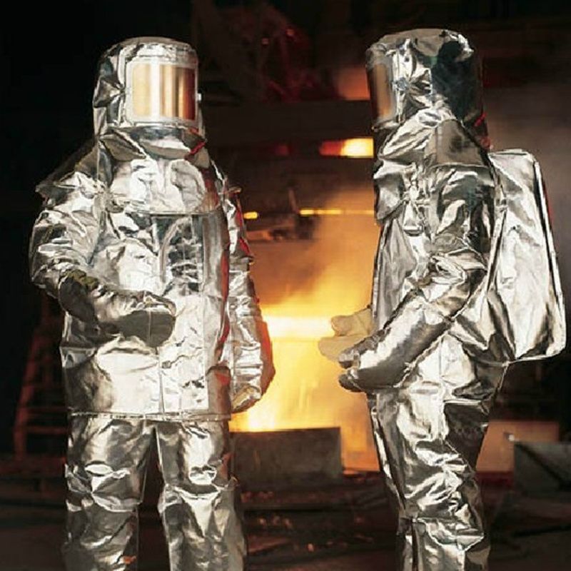2021 High Quality 500 Degree Thermal Radiation Heat Resistant Aluminized Suit Fire Fighting