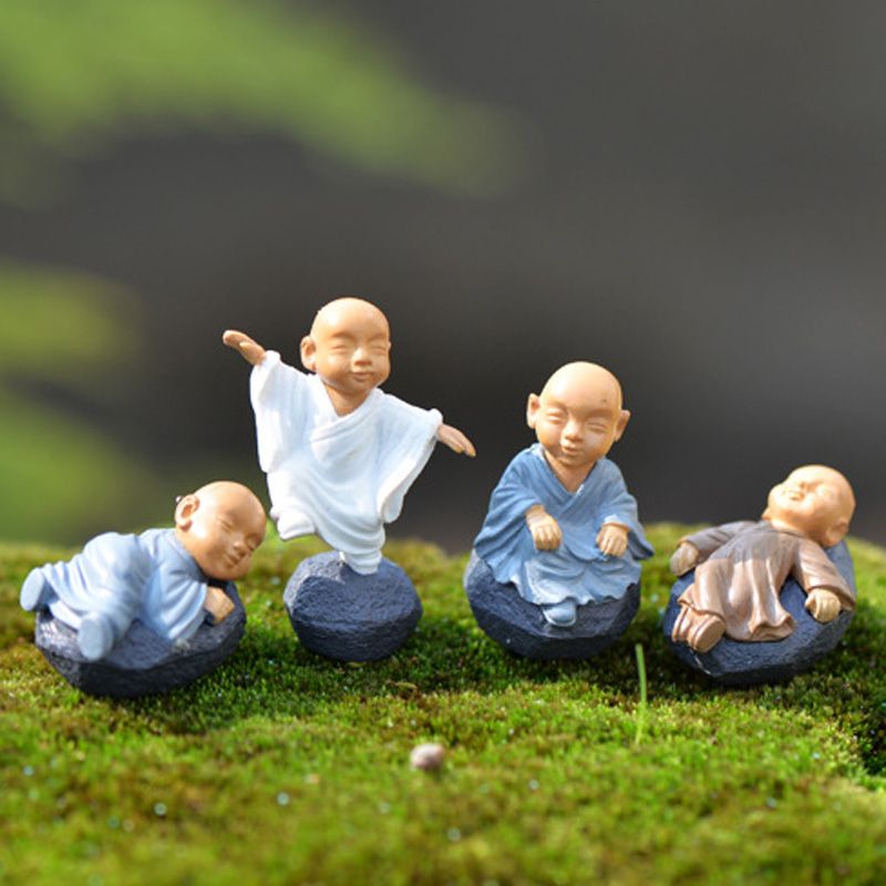 Grosshandel 4 Stucke Kung Fu Cartoon Monch Figuren Fee Garten Miniaturen Ornamente Terrarium Jardin Dekoration Moos Micro Landschaft Harz Handwerk Von Cakeworld 2 95 Auf De Dhgate Com Dhgate