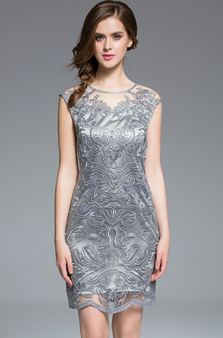 robe fourreau dentelle