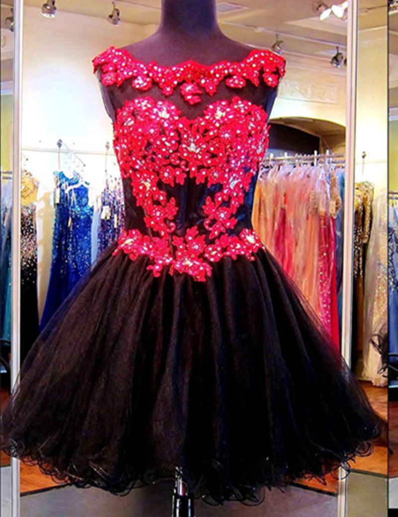 2017 New Charming Red And Black Dress Beaded Red Lace Black