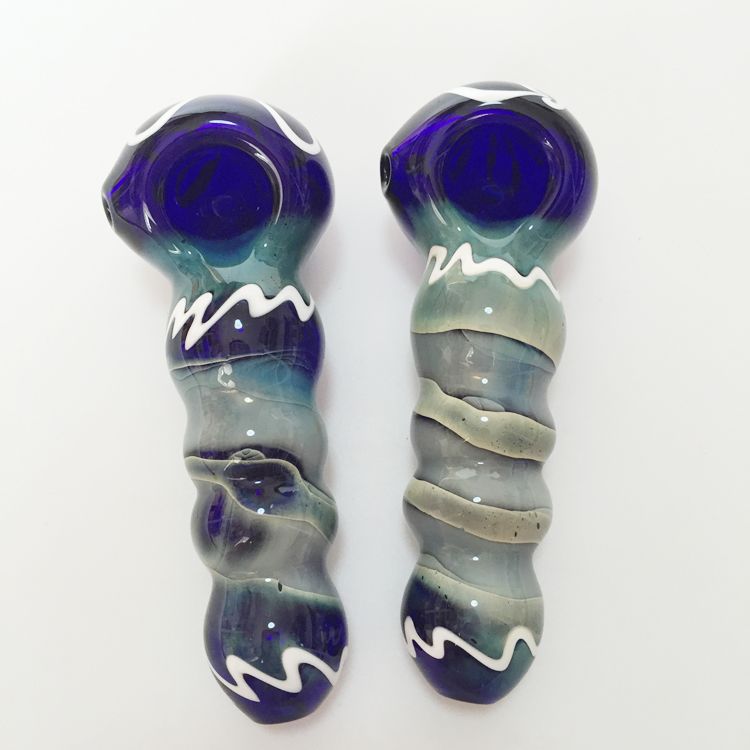 Mini Glaspfeife schöne buntes Aussehen berauschende mini Glas Wasserrohr bubblers Hand Rohre für das Rauchen der Länge ca. 10cm
