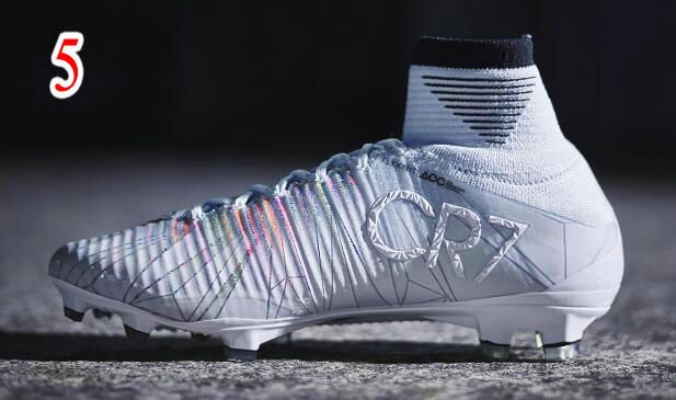 chaussure cr7 2017