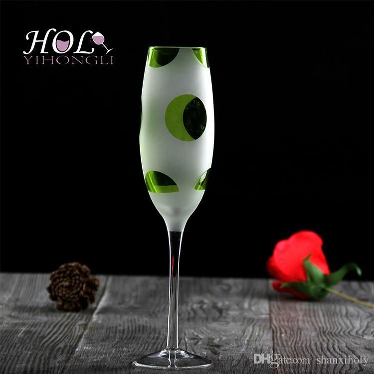scrub champagne glass color