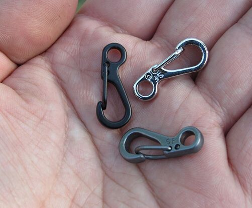Mini Backpack Clasps Climbing Carabiners EDC Keychain Camping Bottle Hooks Paracord Tactical Survival Gear