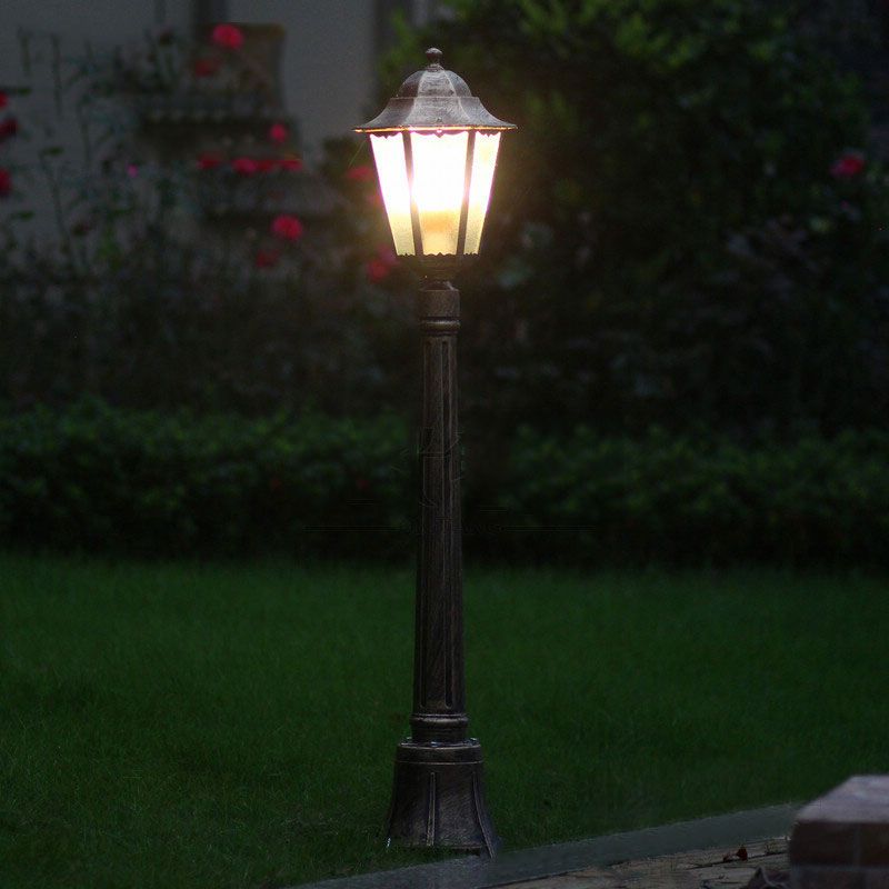 Fashion Garden Lights Outdoor Lawn Lamp Backyard Decoration Light Fashion Garden Lights Outdoor Lawn Lamp Backyard Decoration Light Villa Courtyard Landscape Post 110cm Tall Wcs Oll0022 Uk 2019 From