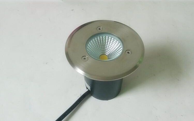 도매 가격 10W / 15W COB LED 지하 빛 램프 방수 높은 전력 강화 유리 야외 GardenYard 풍경 CE RoHS 규제 AC85-265V