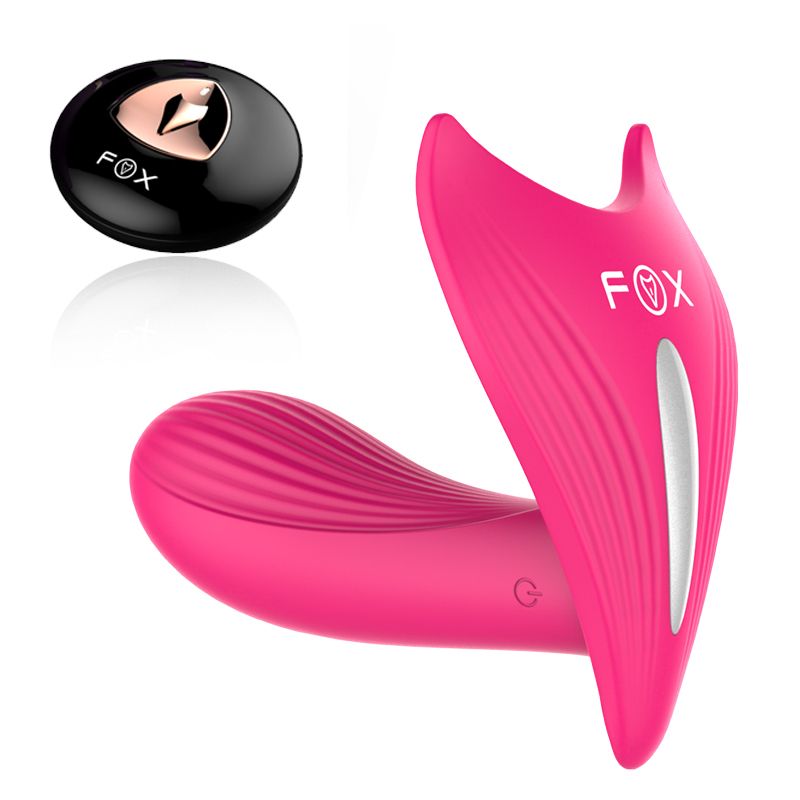Rubber mackintoshes shemale Tyra banks oops and upskirt pics
