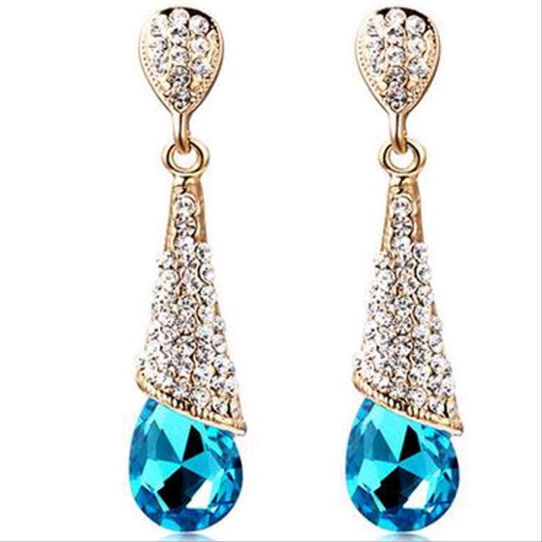 2018 Fashion Korean Blue Red Crystal Rhinestone Waterdrop Heart 2018 Fashion Korean Blue Red Crystal Rhinestone Waterdrop Heart Bridal Stud Dangle Chandelier Earrings For Wedding Engagement From Jane012